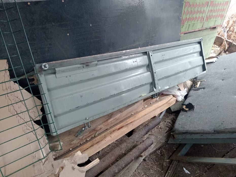 Задняя крашка от газели