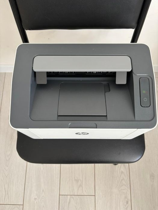 Продам принтер HP Laser 107a