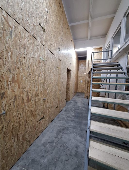 Spatii depozitare boxe depozitare de închiriat storage