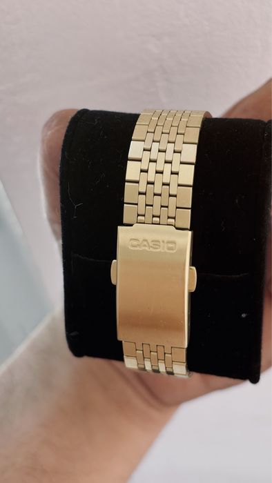 Ceas Casio Vintage Edgy A1100G-5EF