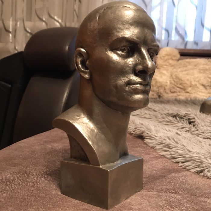 Бюст Ленин, Есенин, Маяковский