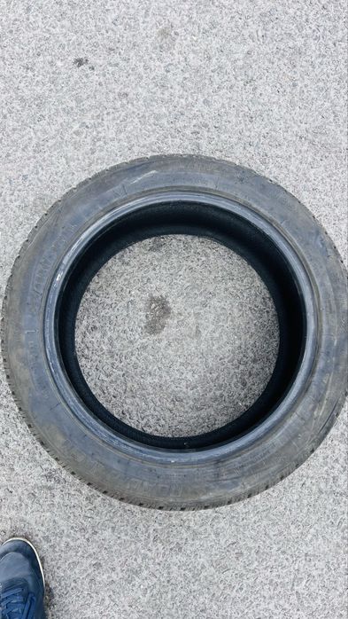 Продажа резины 235/45R17