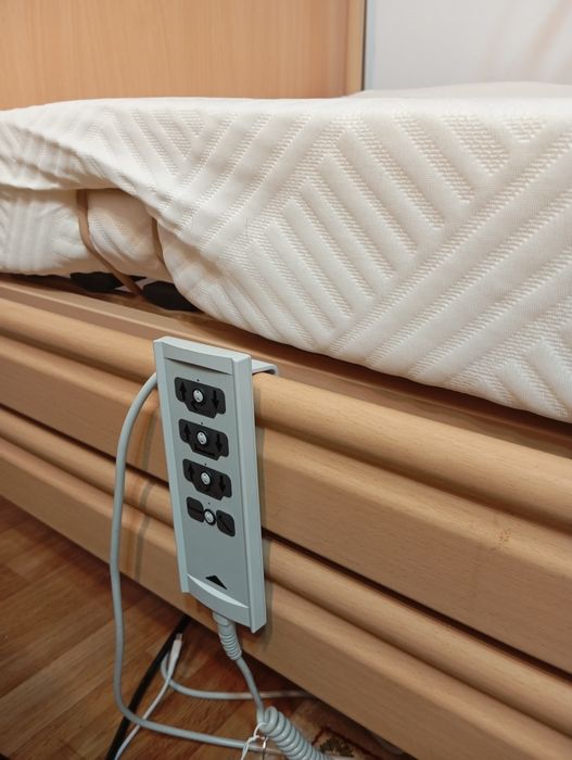 Pat electric medical ECO221234 cu saltea antiescara