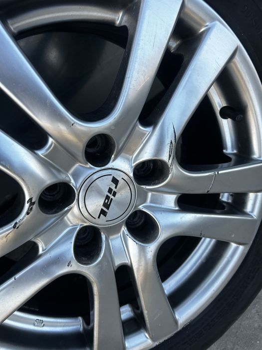 Джанти Rial с гуми 5х114.3 16цола