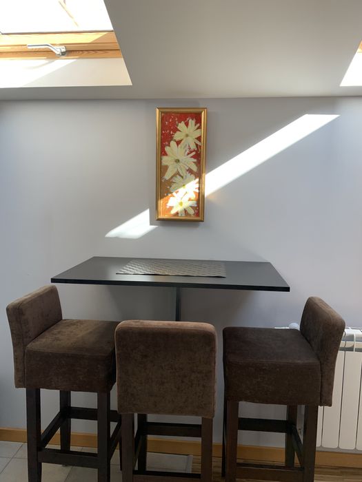 Дава се под наем Тристаен апартамент в Велико Търново, Център - 75 кв.м за 433.5 € - Снимка #4