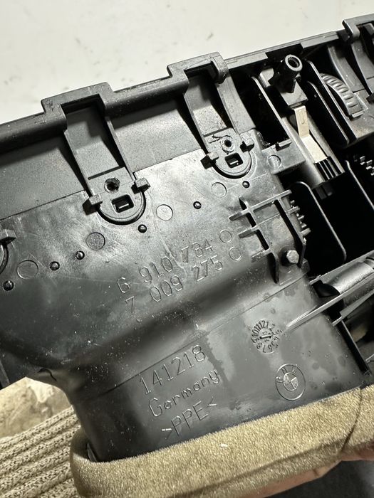 Grila ventilatie BMW Seria 5 E60 E61 | 6910734