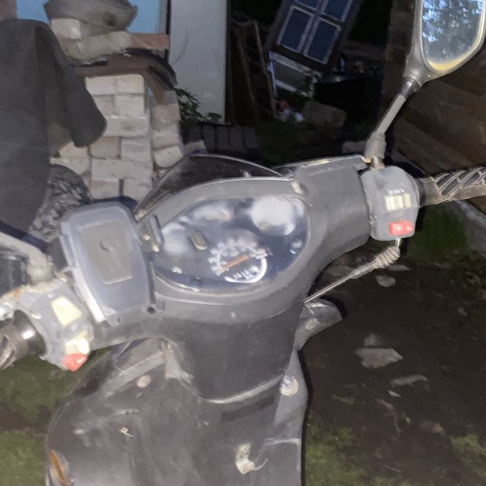 Продам Скутер Мопед