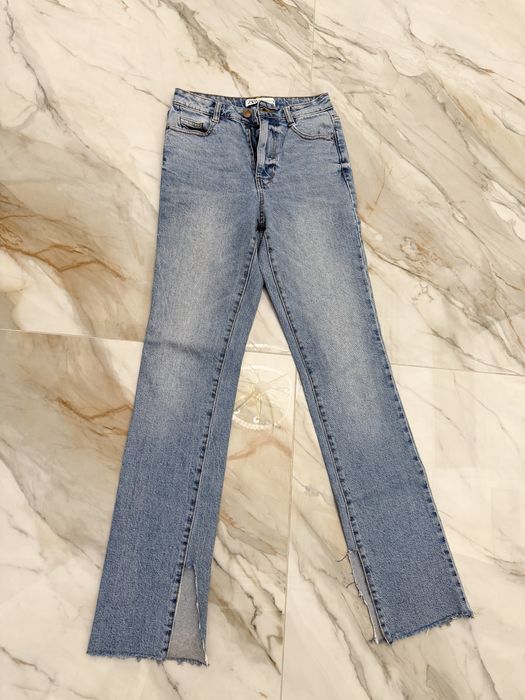 Zara джинсы размер XS