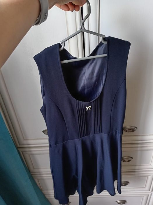 Продаётся школьная форма