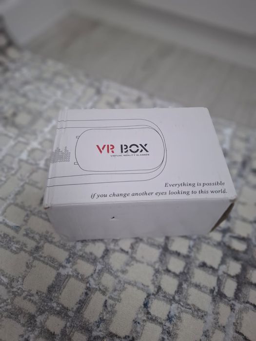 Продаю виар очки и руль игровой