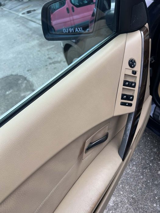 Se vinde BMWE60  personala