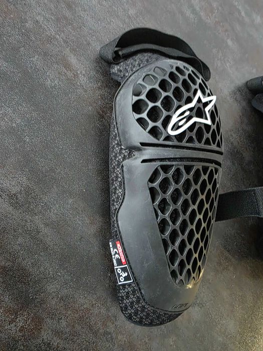 Alpinestars Bionic Plus Knee Guards L - XL