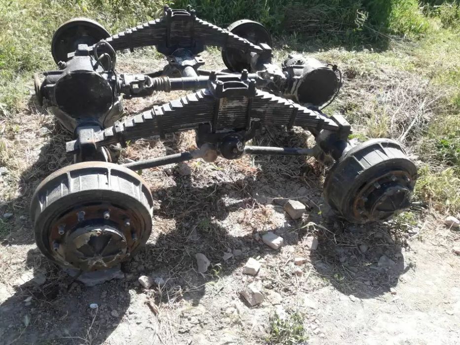 Урал мост передок