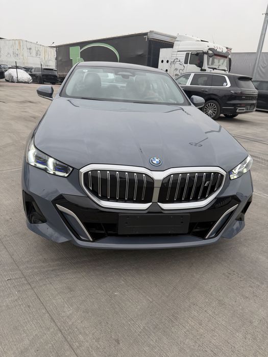 BMW I5 35L 2024 yil