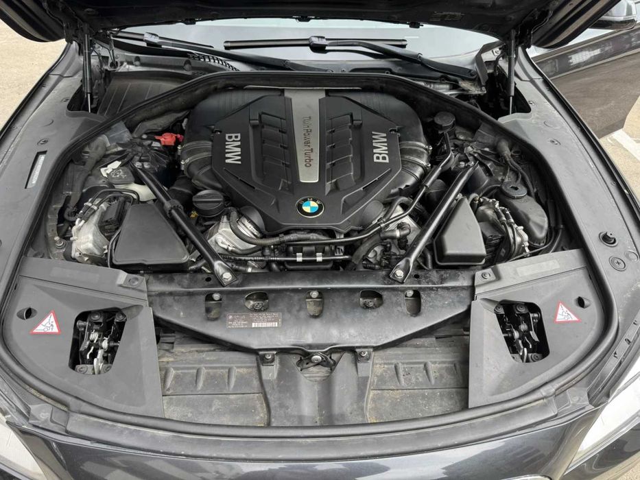 BMW 750Li 2014г.