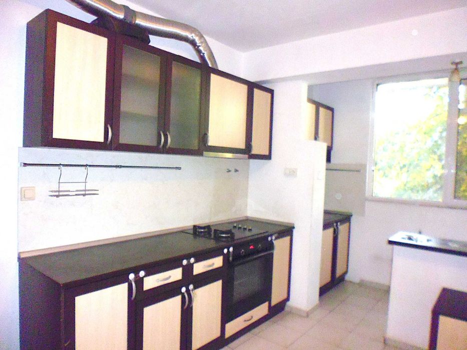 Продава се Тристаен апартамент в София, Люлин 7 - 65 кв.м за 2816 €/кв.м - Снимка #11