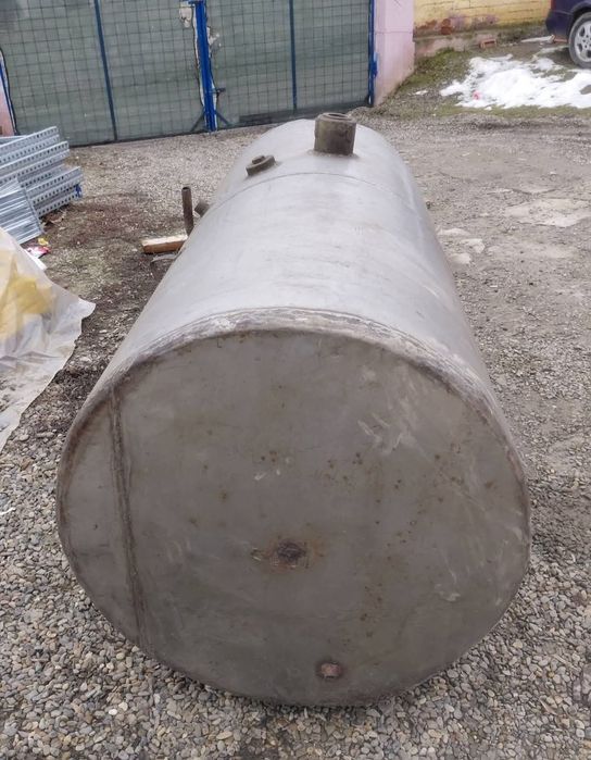 Vănd bazin de inox 1850 litri