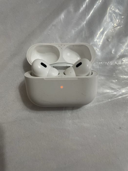 срочно продаю Airpods pro 2