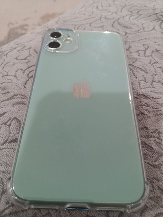 Айфон 11 на 128 Гб.,