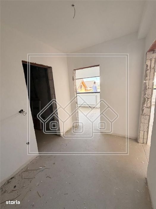 Ap cu 2 camere, balcon - 56 mp utili, balcon - Selimbar