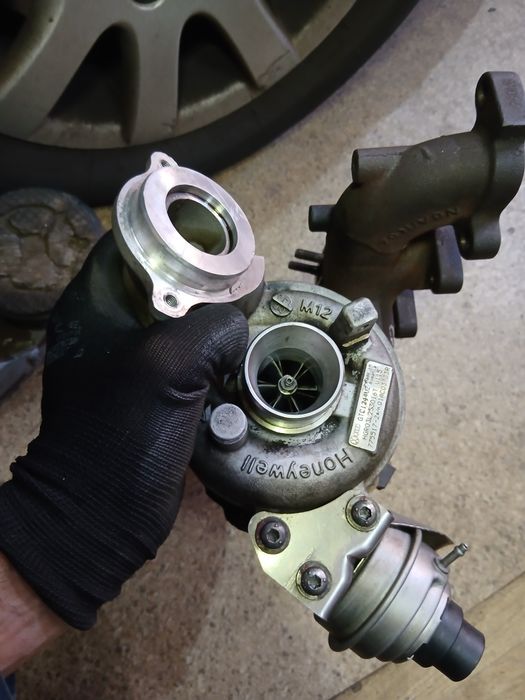 Vand turbina reconditionata pt vw polo,golf,audi motor 1.6 tdi an 2011