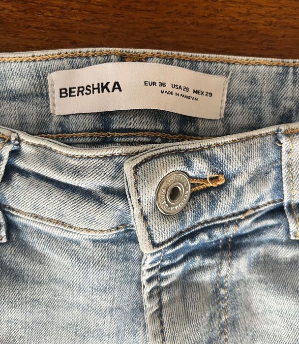 Мъжки дънки Bershka S р-р