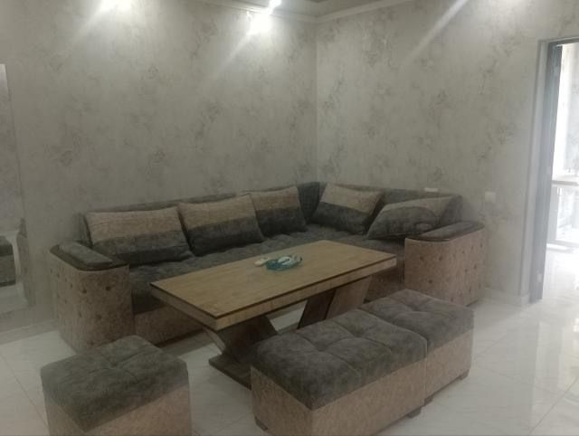 Кресло, диван, стол сотилади