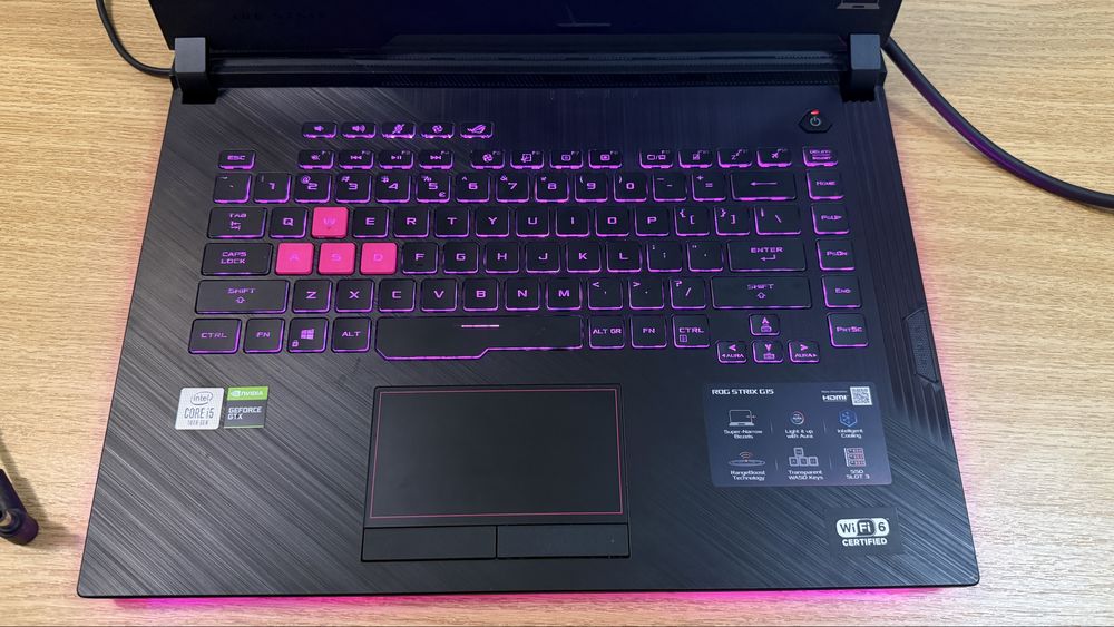 Laptop ASUS ROG Strix G15 G512Li