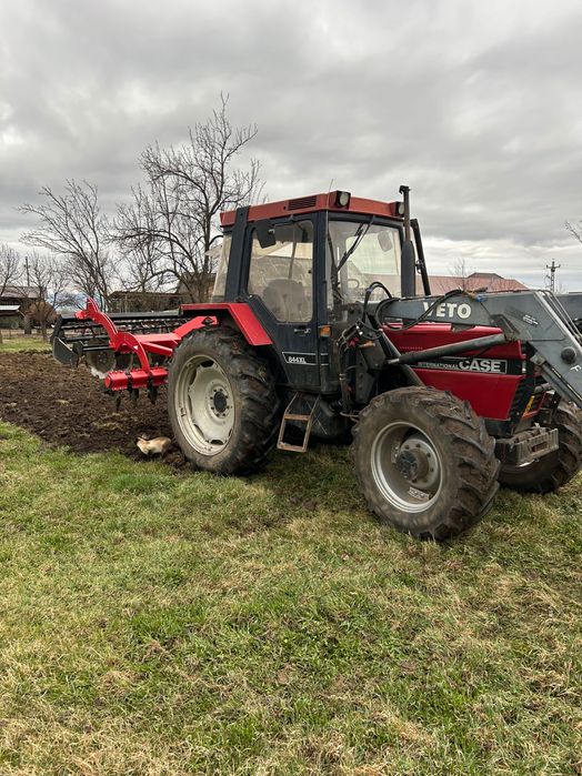 Tractor Case 844xl