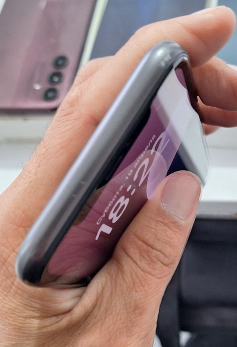 Iphone 11 holati usta kormagan