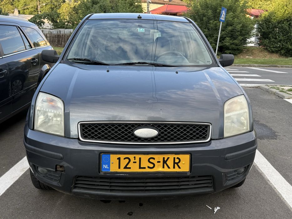 FORD Fusion 2004 — imagine 2