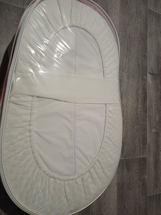 Продам кокон новый