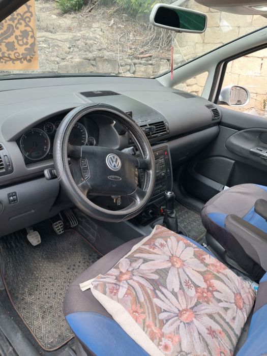 VW Sharan 1.9 2005 Цената е в ЕВРО  РЕГИСТРИРАНА