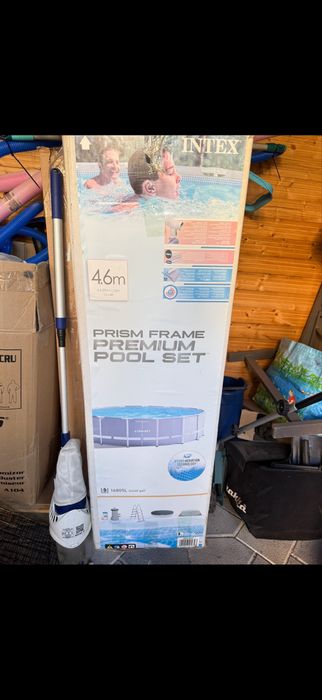 Vand piscina 4,6 metri Intex