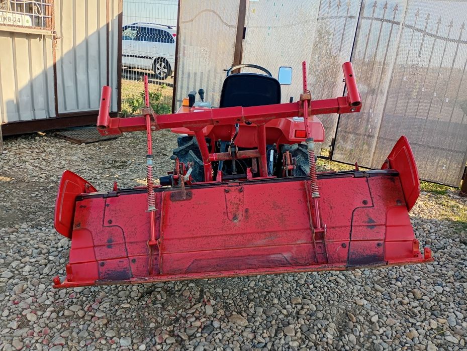Tractoras /tractor japonez de gradina