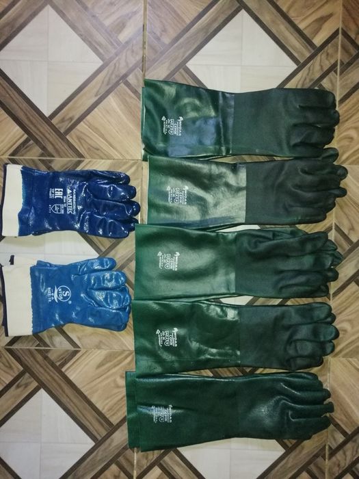 Перчатки ,очки..