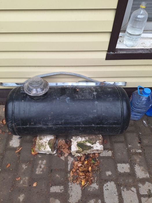 Продам газовый баллон для авто 90 л