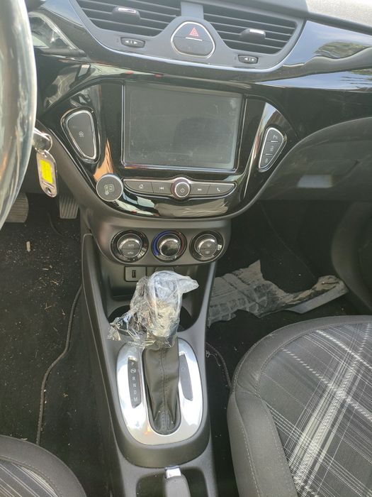 Продавам на части Опел Корса Е 2019г 1.4 бензин