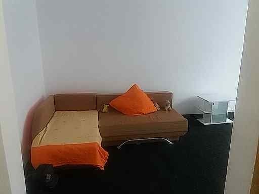 Garsoniera de inchiriat