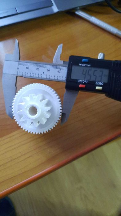 Pinion primar masina tocat Heinner MG-W1200