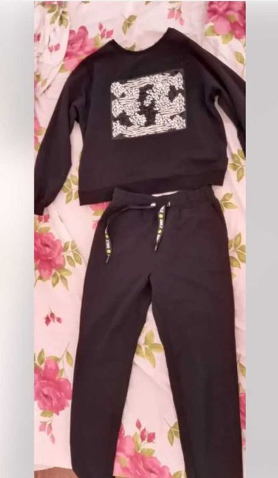 Продам комтюмы не дорого