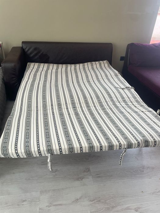 Разтегателен диван