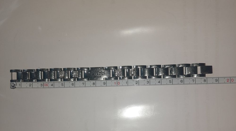 Гривна от Хирургическа стомана на GUESS  EST.1981