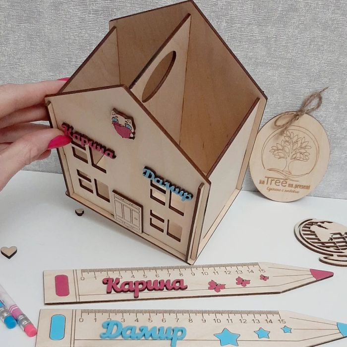 Карандашница, именные ленейки