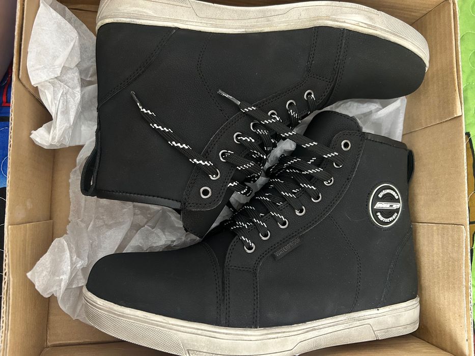 Обувь для мотоцикла