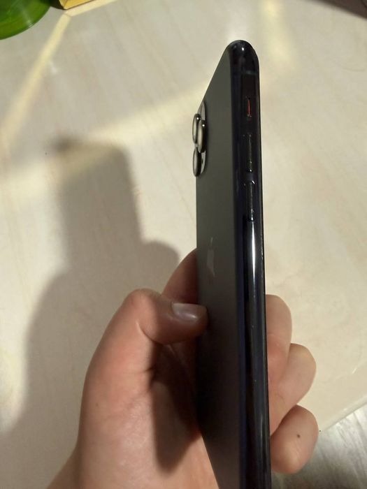 Iphone 11 pro ideal srochno