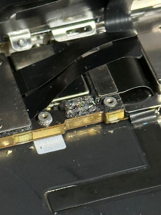 iPhone 6s iCloud 128gb и iPhone 11  без дисплей