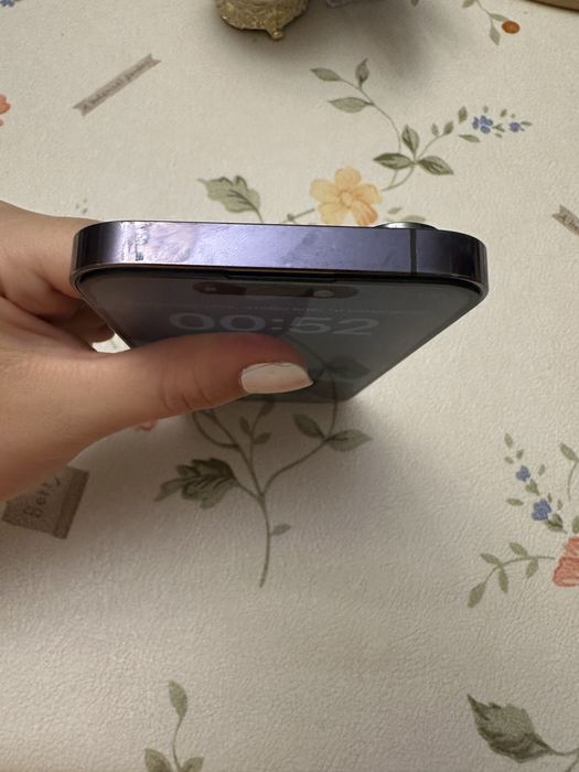 iPhone 14 pro ,256 гб