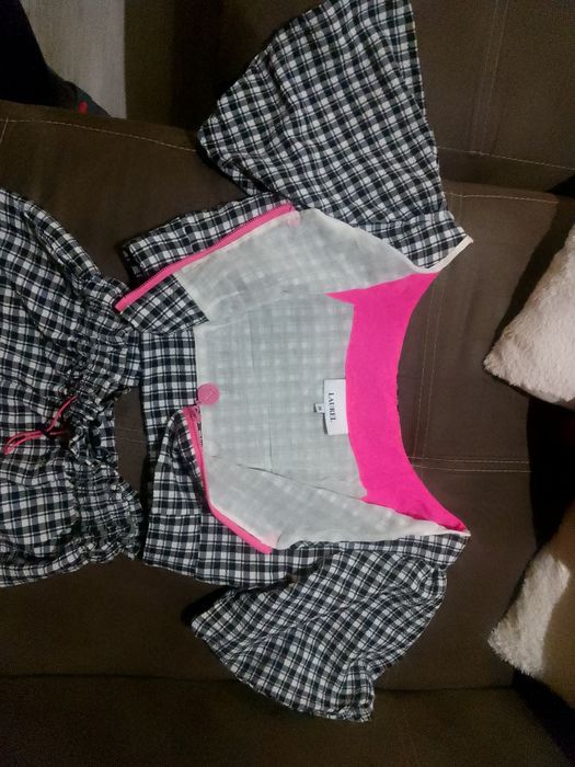 Дамски спортно-елегантен костюм