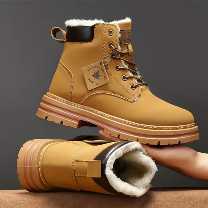 Ботинки мужские зимние теплые. Новые. В наличии только 45 размер